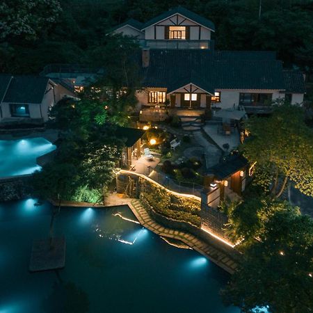 Fuxi-21 Homestay Жангжиаже Екстериор снимка